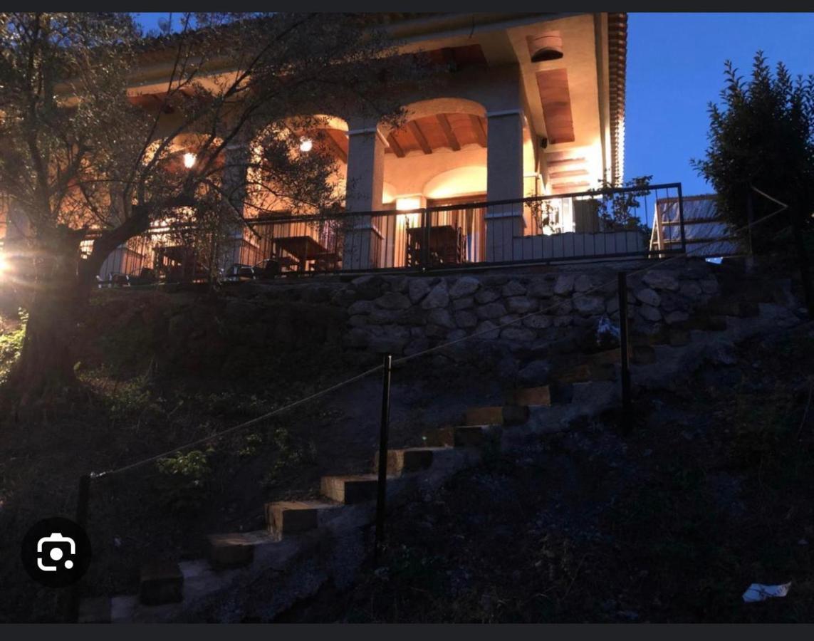 Hostal Restaurante Andra Rio Madera Exterior photo